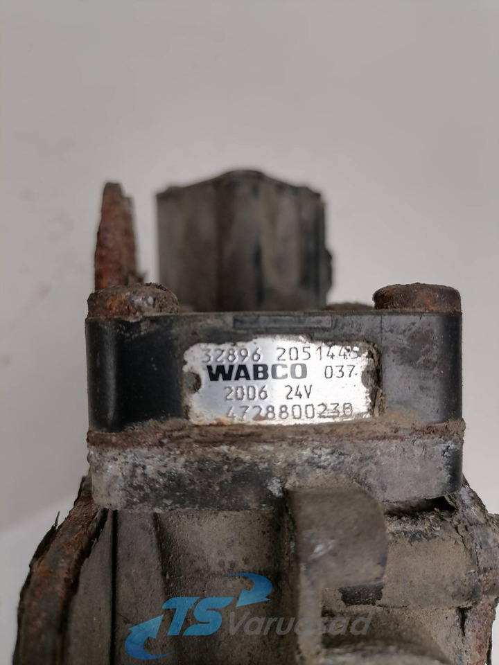 Volvo Air suspension control valve, ECAS 2051445 - 브레이크 밸브 트럭 용 : 사진 3 Volvo Air suspension control valve, ECAS 2051445 - 브레이크 밸브 트럭 용 : 사진 3