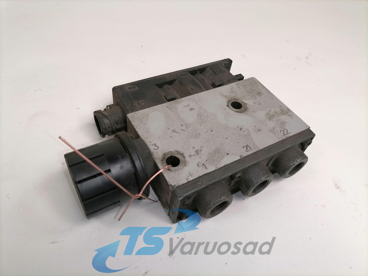 Volvo Air suspension control valve, ECAS 3944716 - 브레이크 밸브 트럭 용 : 사진 1 Volvo Air suspension control valve, ECAS 3944716 - 브레이크 밸브 트럭 용 : 사진 1