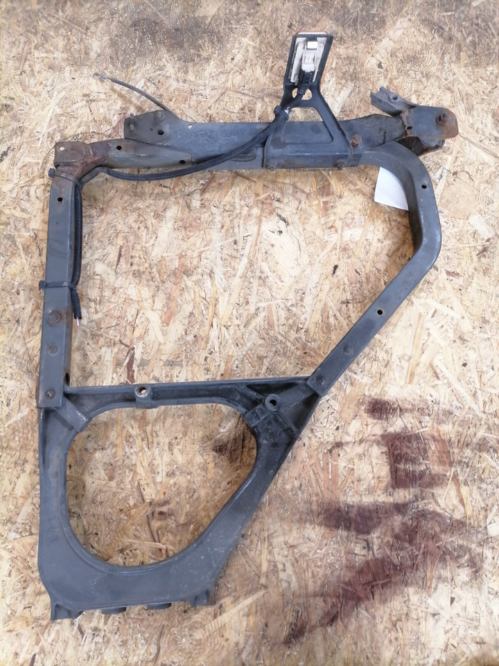 Volvo Bracket 20377773 - 프레임/ 시 트럭 용 : 사진 5 Volvo Bracket 20377773 - 프레임/ 시 트럭 용 : 사진 5