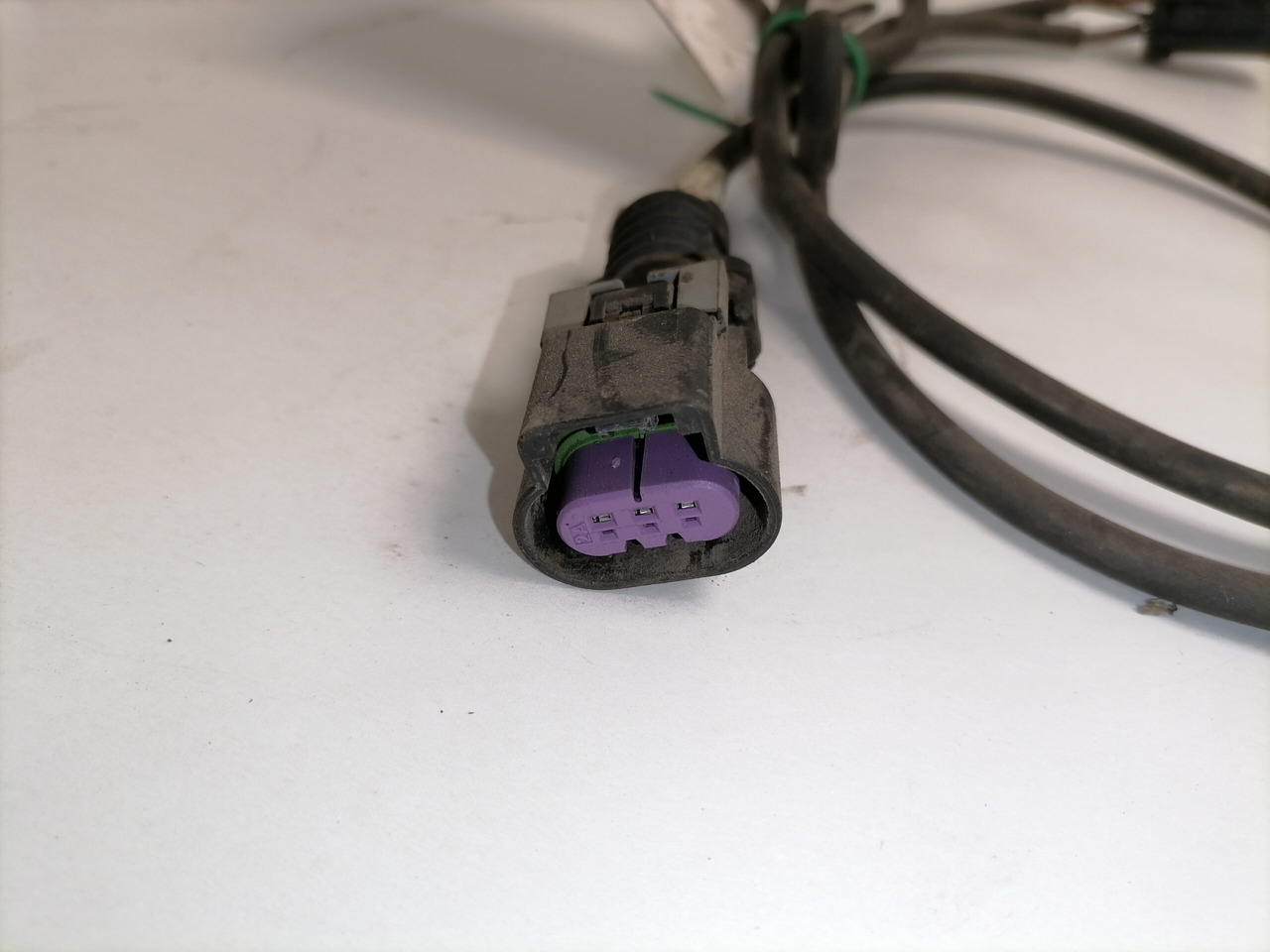 Volvo Cable, brake pad 20522825 - 브레이크 부품 트럭 용 : 사진 4 Volvo Cable, brake pad 20522825 - 브레이크 부품 트럭 용 : 사진 4
