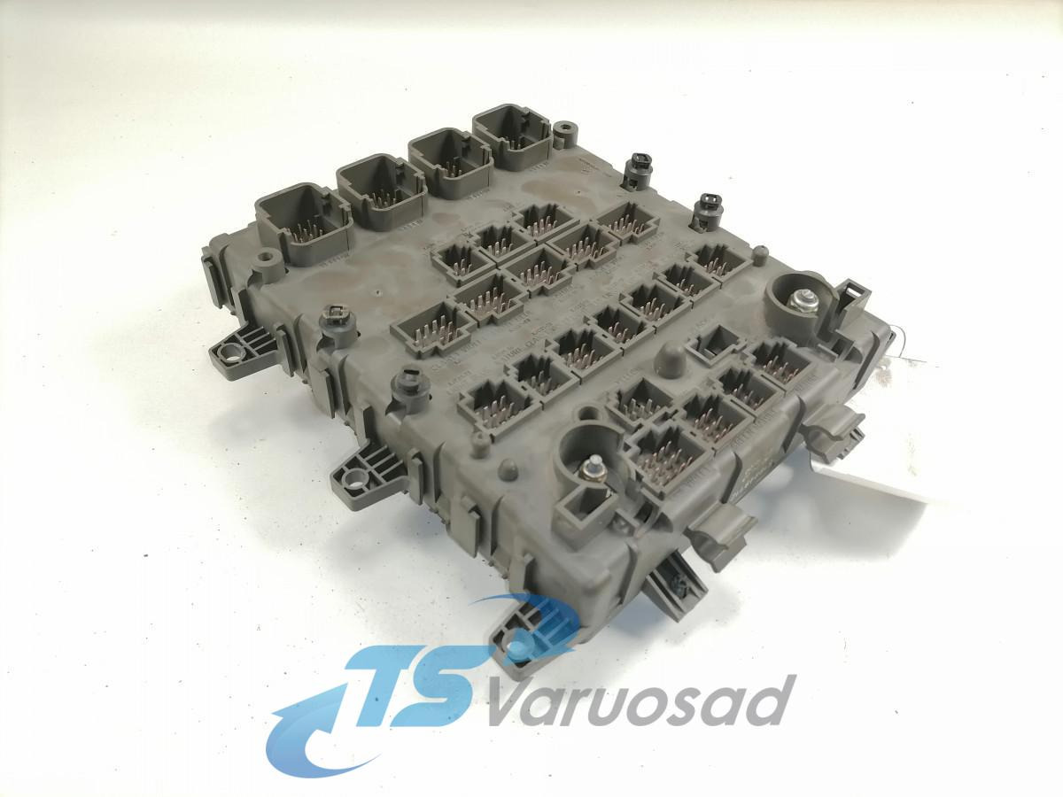 Volvo Central electric unit 5010590677 - 퓨즈 트럭 용 : 사진 4 Volvo Central electric unit 5010590677 - 퓨즈 트럭 용 : 사진 4