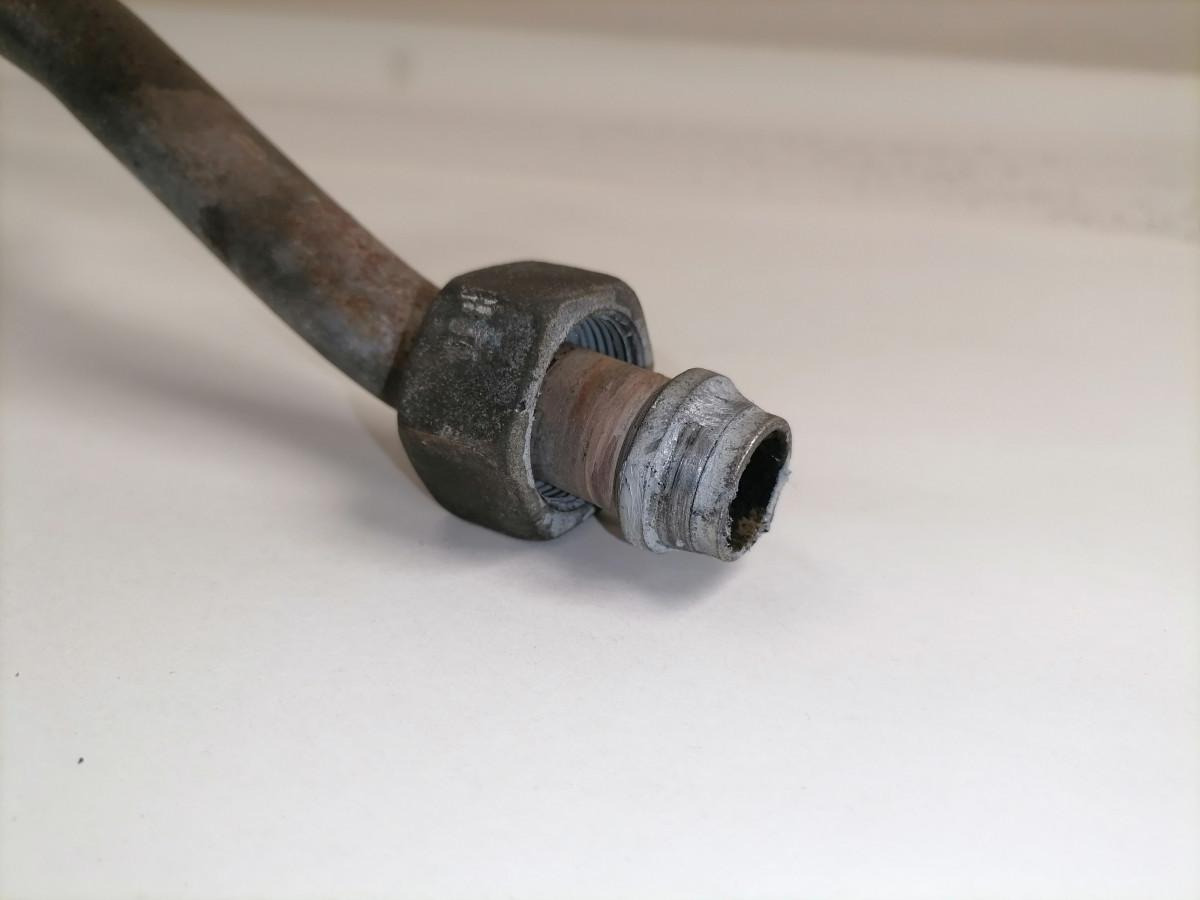 Volvo Compressor air pipe 22311001 - 에어 브레이크 컴프레서 트럭 용 : 사진 3 Volvo Compressor air pipe 22311001 - 에어 브레이크 컴프레서 트럭 용 : 사진 3