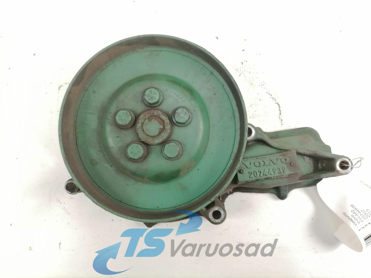 Volvo Cooling pump 20744939 - 냉각수 펌프 트럭 용 : 사진 2 Volvo Cooling pump 20744939 - 냉각수 펌프 트럭 용 : 사진 2
