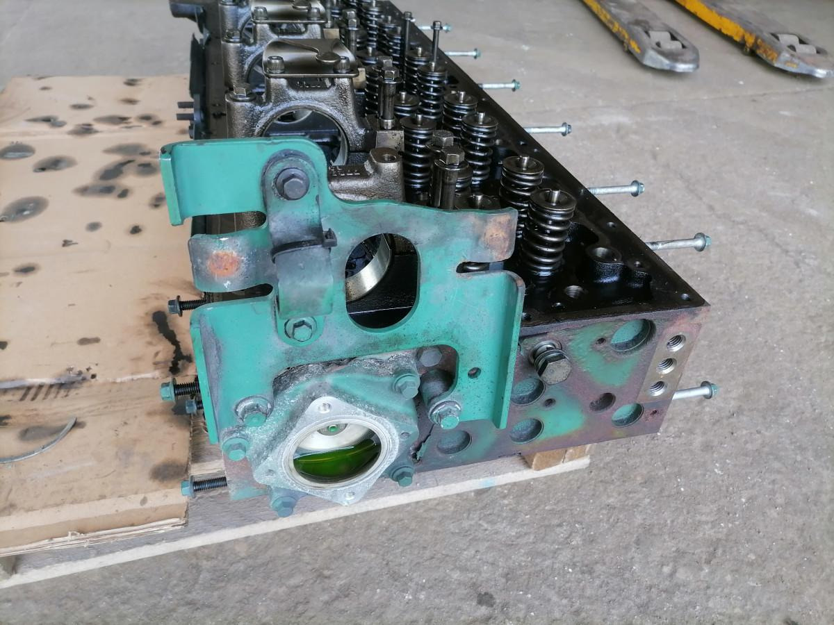 Volvo Cylinder head 21754367 - 실린더 헤드 트럭 용 : 사진 3 Volvo Cylinder head 21754367 - 실린더 헤드 트럭 용 : 사진 3