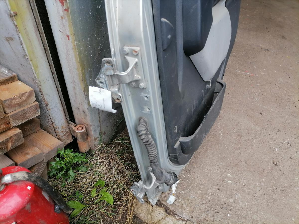 Volvo Door 85112764 - 도어 및 부품 트럭 용 : 사진 3 Volvo Door 85112764 - 도어 및 부품 트럭 용 : 사진 3