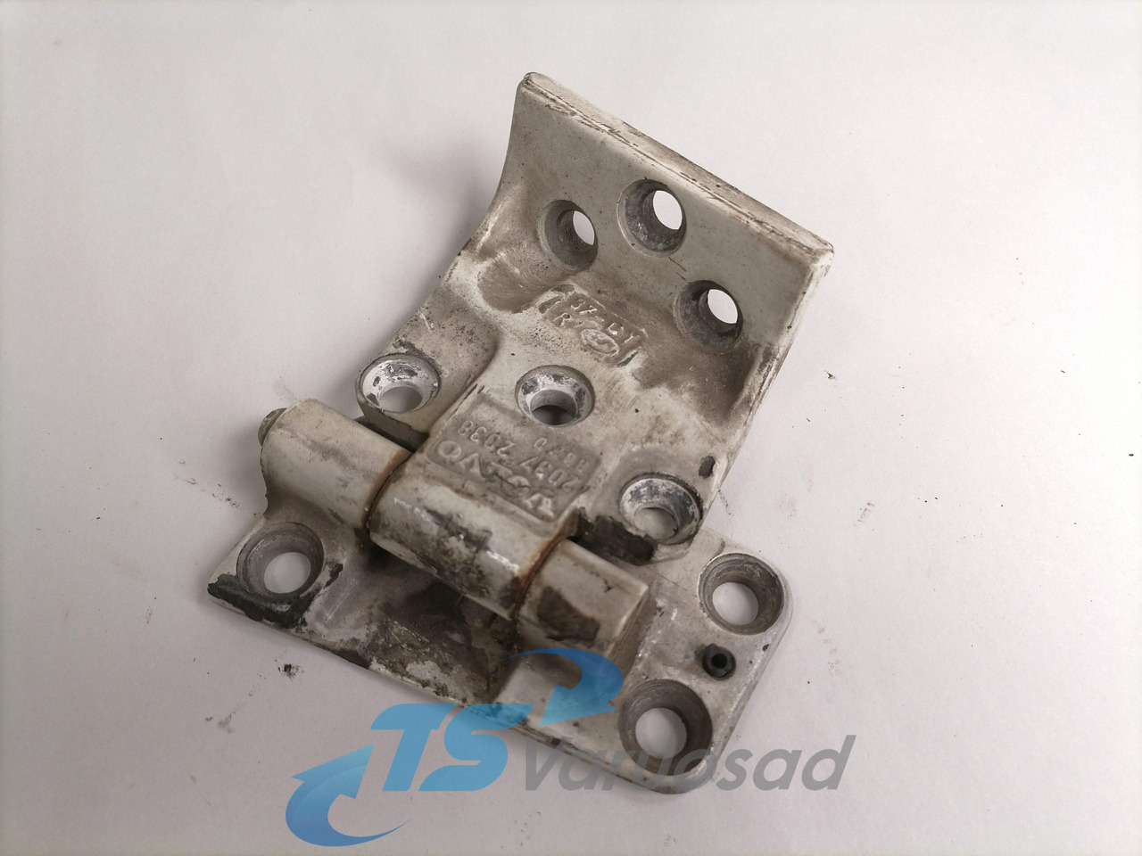 Volvo Door hinge 20372038 - 도어 및 부품 트럭 용 : 사진 1 Volvo Door hinge 20372038 - 도어 및 부품 트럭 용 : 사진 1