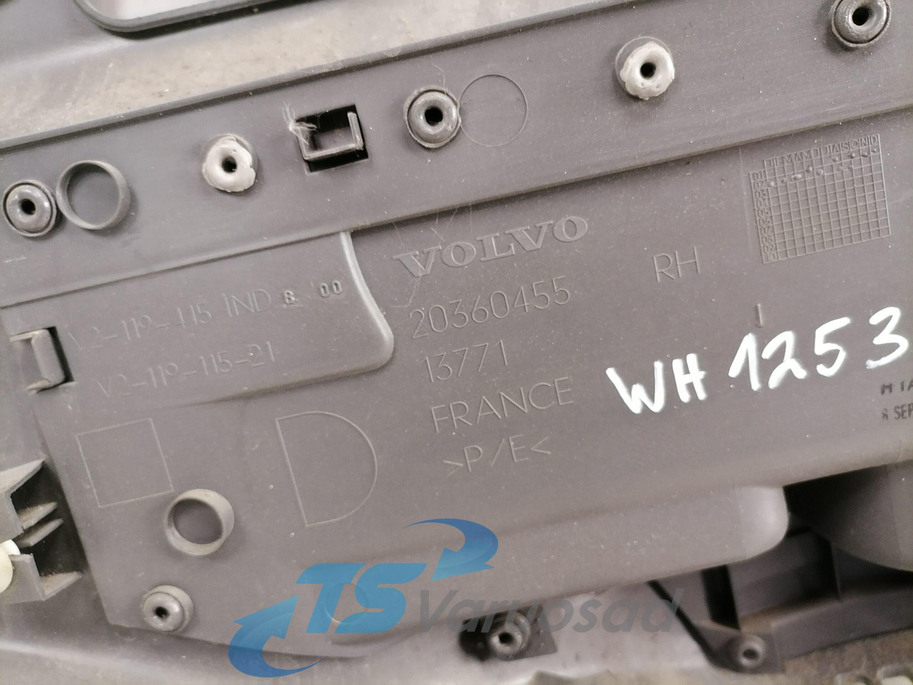 Volvo Door trim panel 20360455 - 도어 및 부품 트럭 용 : 사진 3 Volvo Door trim panel 20360455 - 도어 및 부품 트럭 용 : 사진 3