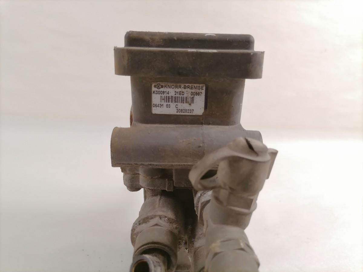 Volvo EBS brake valve 20828237 - 브레이크 밸브 트럭 용 : 사진 5 Volvo EBS brake valve 20828237 - 브레이크 밸브 트럭 용 : 사진 5