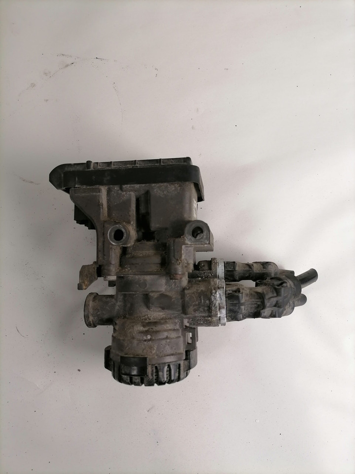 Volvo EBS brake valve 22225550 - 브레이크 밸브 트럭 용 : 사진 1 Volvo EBS brake valve 22225550 - 브레이크 밸브 트럭 용 : 사진 1