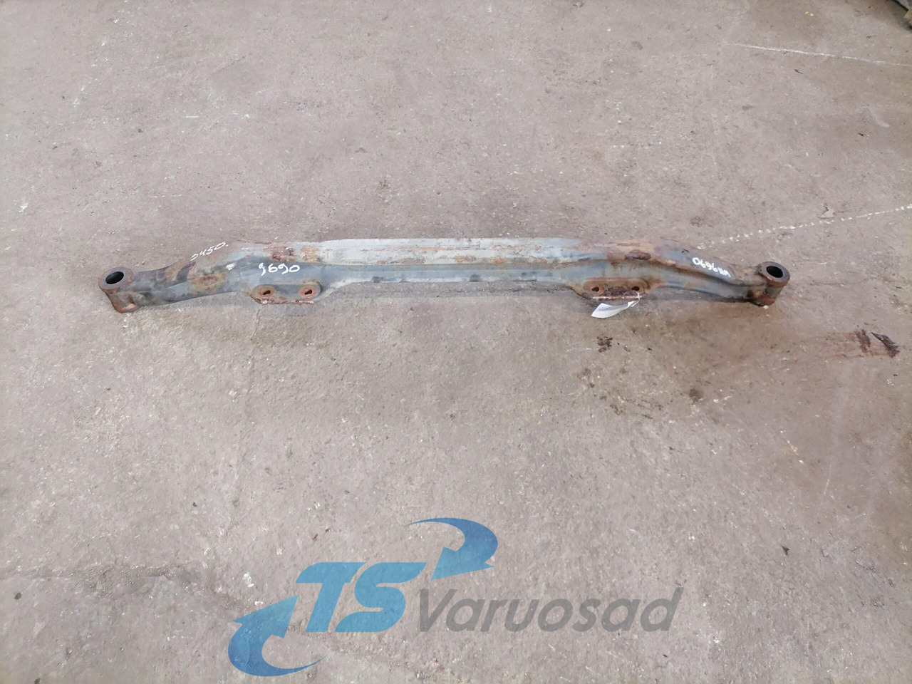 Volvo First axel housing 5600433496 - 앞 차축 트럭 용 : 사진 1 Volvo First axel housing 5600433496 - 앞 차축 트럭 용 : 사진 1