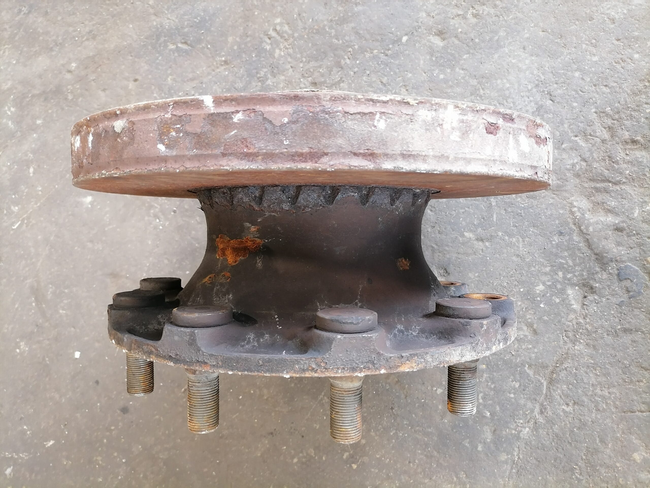 Volvo First wheel hub 1026659 - 휠 허브 트럭 용 : 사진 4 Volvo First wheel hub 1026659 - 휠 허브 트럭 용 : 사진 4