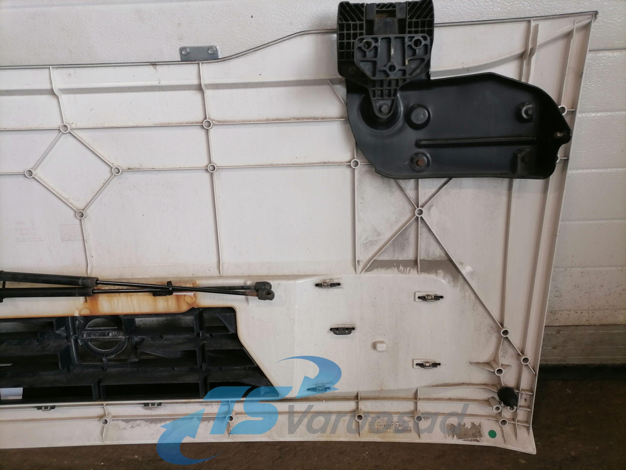 Volvo Grille panel 20748333 - 그릴 트럭 용 : 사진 3 Volvo Grille panel 20748333 - 그릴 트럭 용 : 사진 3