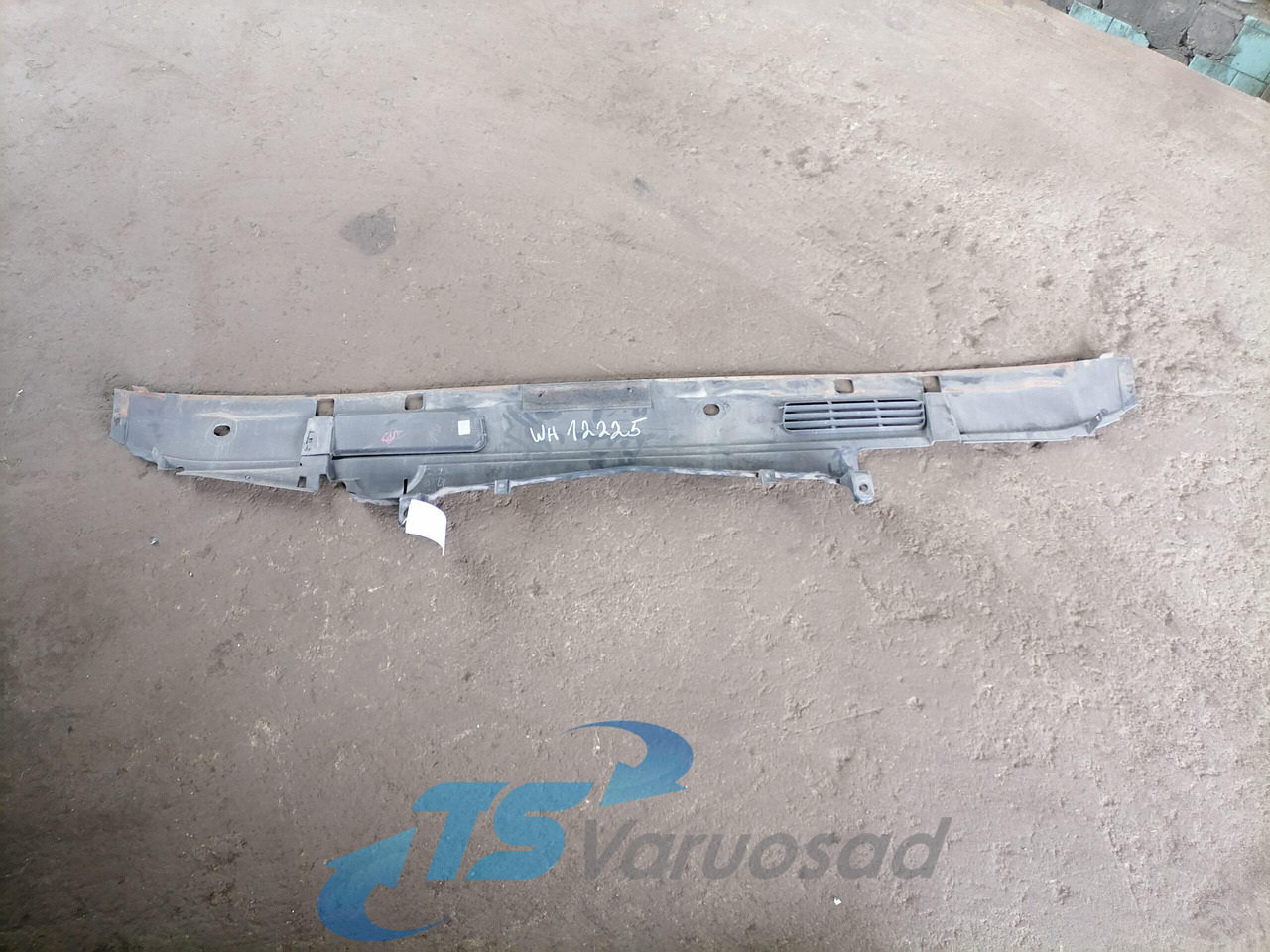 Volvo Iluvõre plastik 20527277 - 그릴 트럭 용 : 사진 2 Volvo Iluvõre plastik 20527277 - 그릴 트럭 용 : 사진 2