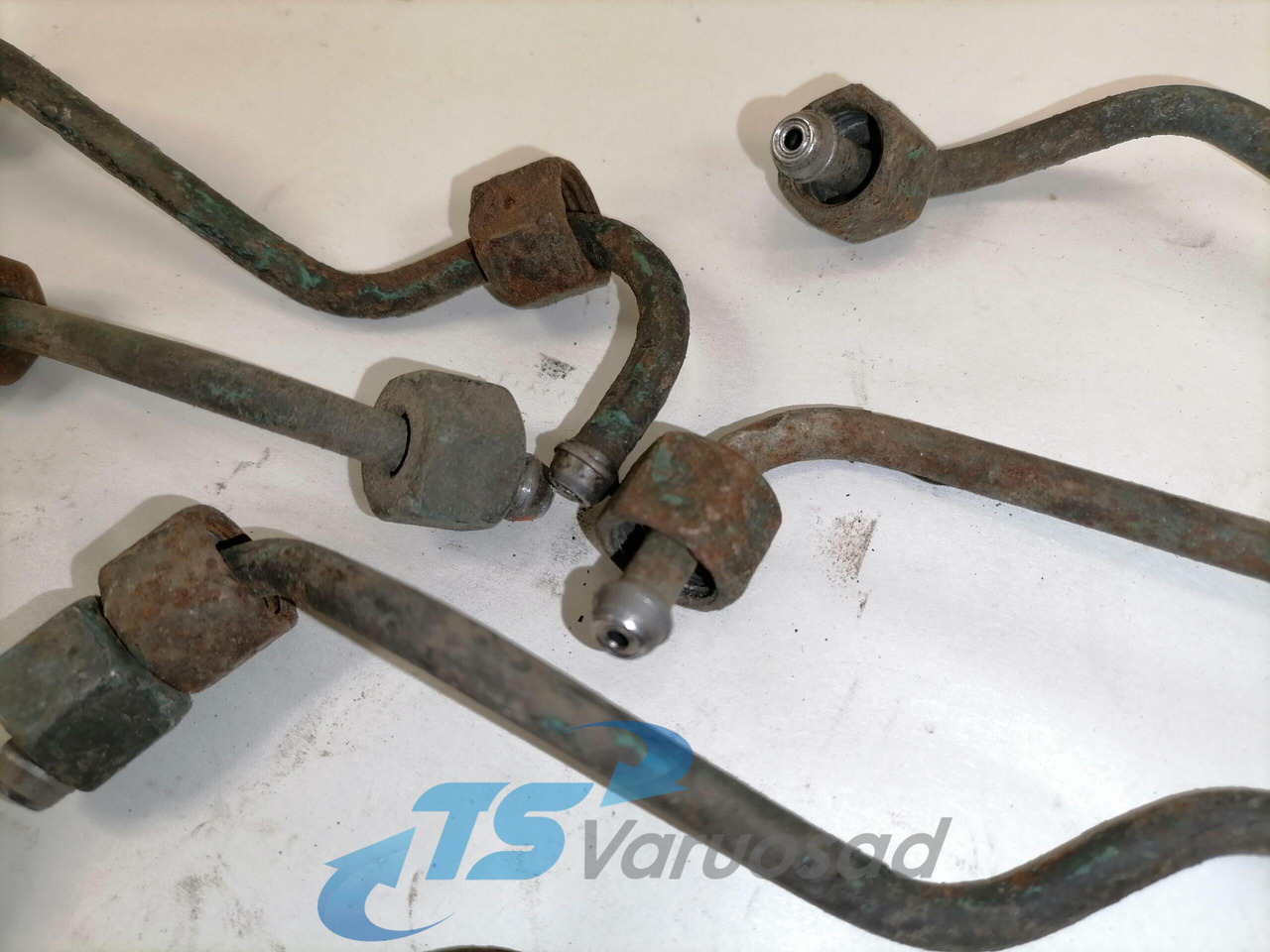 Volvo Kütusetorude komplekt 21009157 - 연료 시스템 트럭 용 : 사진 2 Volvo Kütusetorude komplekt 21009157 - 연료 시스템 트럭 용 : 사진 2