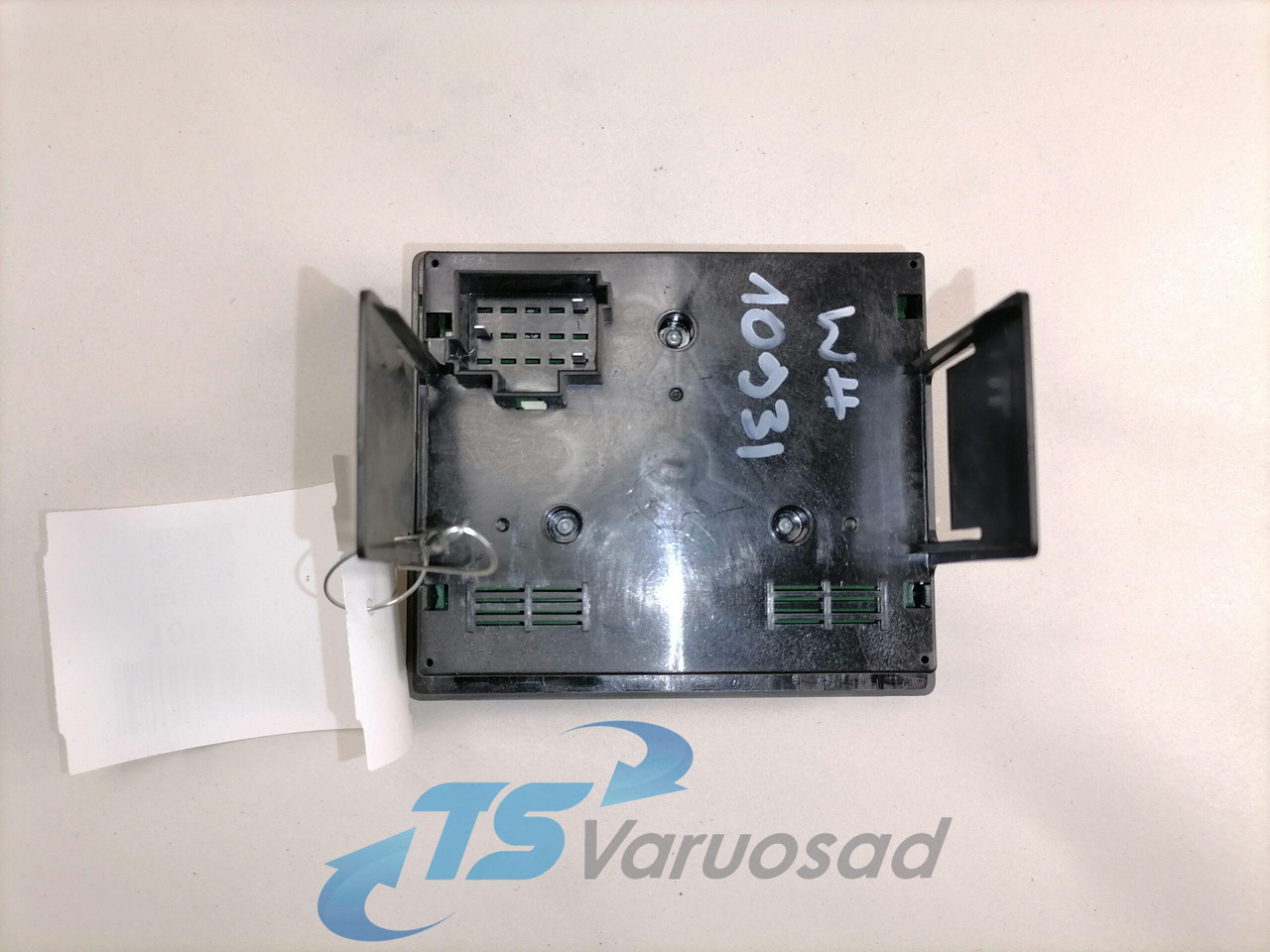 Volvo Lüliti, salongi valgustus 22049578 - 운전실 트럭 용 : 사진 2 Volvo Lüliti, salongi valgustus 22049578 - 운전실 트럭 용 : 사진 2