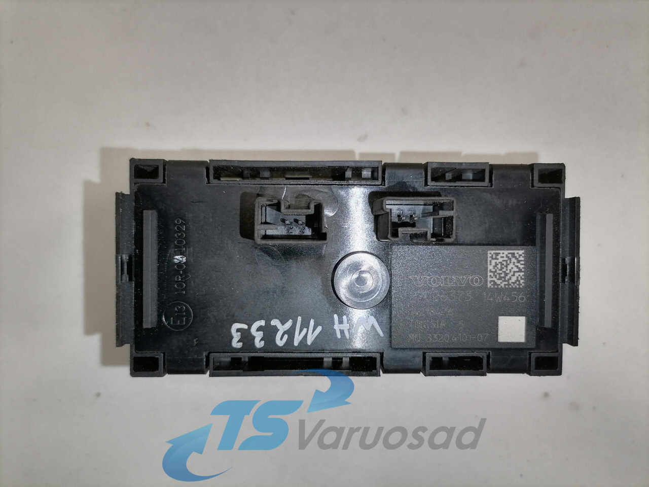 Volvo Lülitite moodul 22026373 - 운전실 트럭 용 : 사진 3 Volvo Lülitite moodul 22026373 - 운전실 트럭 용 : 사진 3