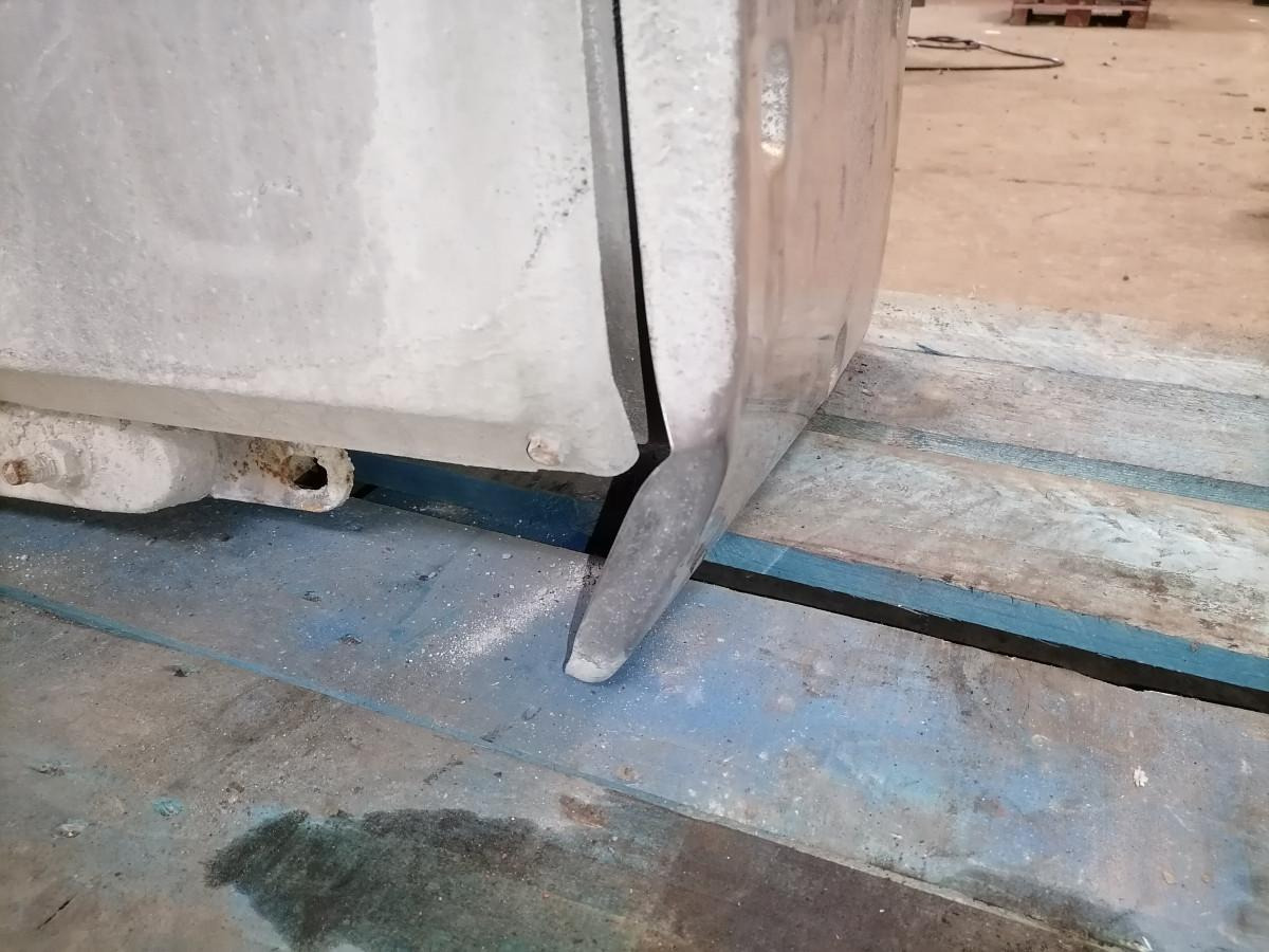 Volvo Muffler 20894953 - 머플러 트럭 용 : 사진 4 Volvo Muffler 20894953 - 머플러 트럭 용 : 사진 4