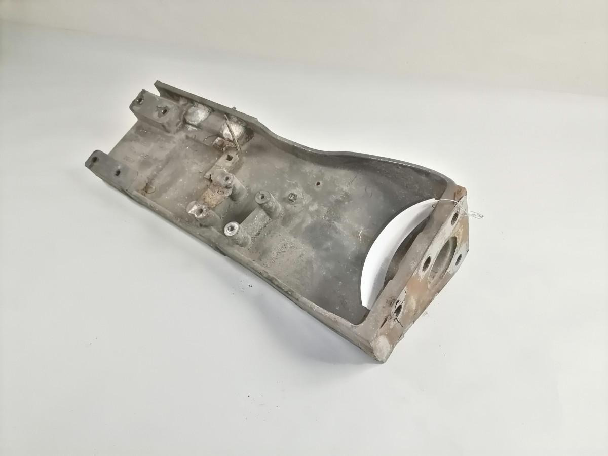 Volvo Muffler carrier 21701755 - 머플러 트럭 용 : 사진 3 Volvo Muffler carrier 21701755 - 머플러 트럭 용 : 사진 3