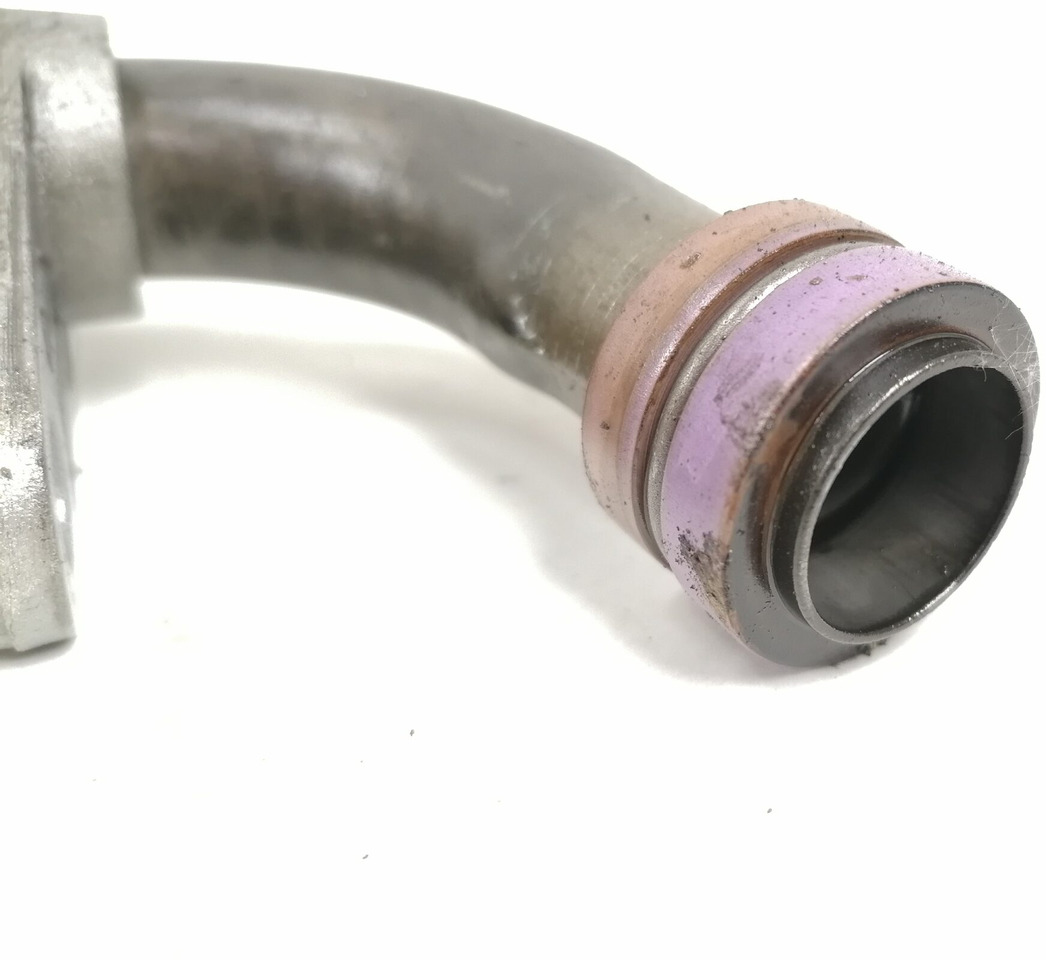 Volvo Oil pump pipe 20498189 - 오일 펌프 트럭 용 : 사진 3 Volvo Oil pump pipe 20498189 - 오일 펌프 트럭 용 : 사진 3