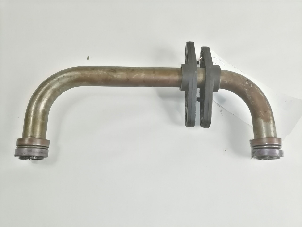 Volvo Oil pump pipe 21599109 - 오일 펌프 트럭 용 : 사진 2 Volvo Oil pump pipe 21599109 - 오일 펌프 트럭 용 : 사진 2