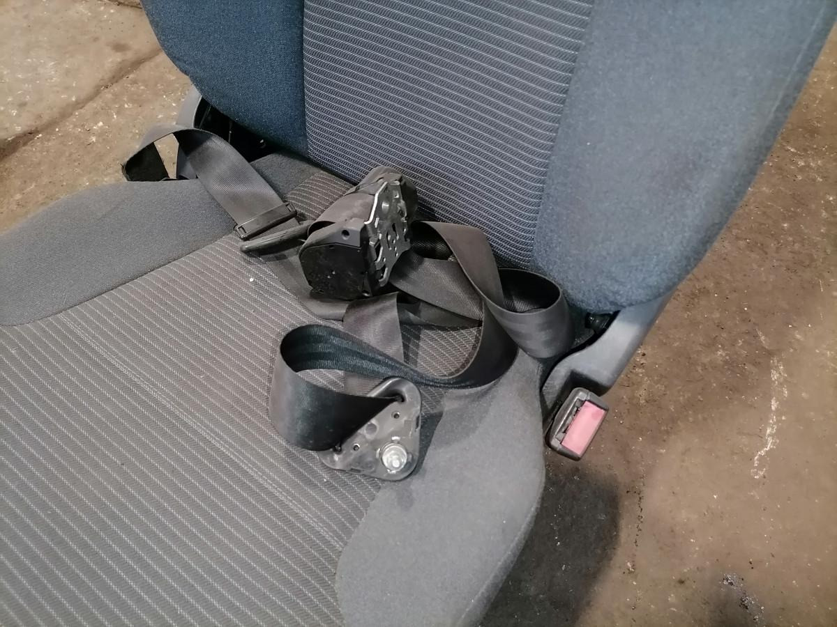 Volvo Passenger seat 20862627 - 좌석 트럭 용 : 사진 4 Volvo Passenger seat 20862627 - 좌석 트럭 용 : 사진 4