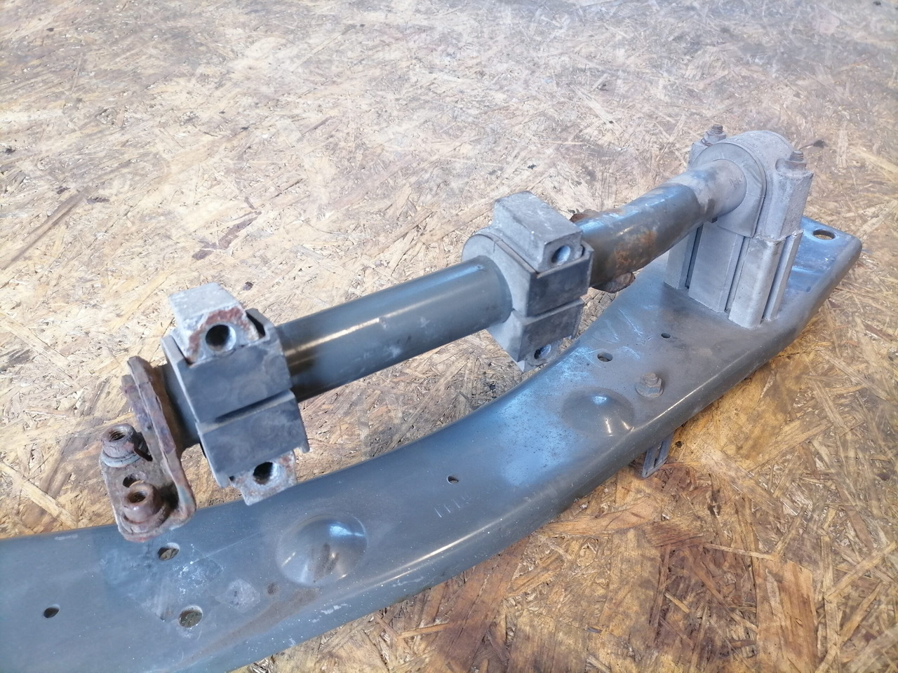 Volvo Raami vahetala 1076141 - 프레임/ 시 트럭 용 : 사진 3 Volvo Raami vahetala 1076141 - 프레임/ 시 트럭 용 : 사진 3