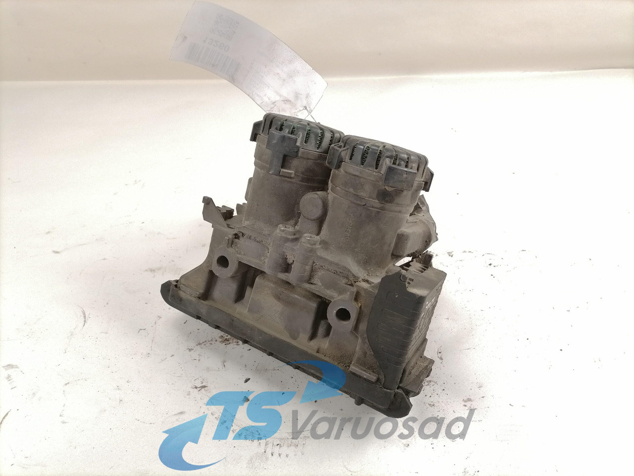 Volvo Rear axel brake pressure control valve 22225552 - 브레이크 밸브 트럭 용 : 사진 2 Volvo Rear axel brake pressure control valve 22225552 - 브레이크 밸브 트럭 용 : 사진 2