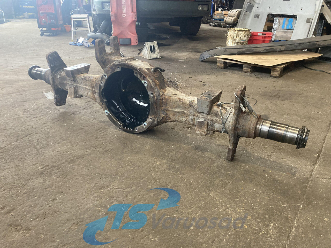 Volvo Rear axel housing 20815215 - 차축 및 부품 트럭 용 : 사진 2 Volvo Rear axel housing 20815215 - 차축 및 부품 트럭 용 : 사진 2