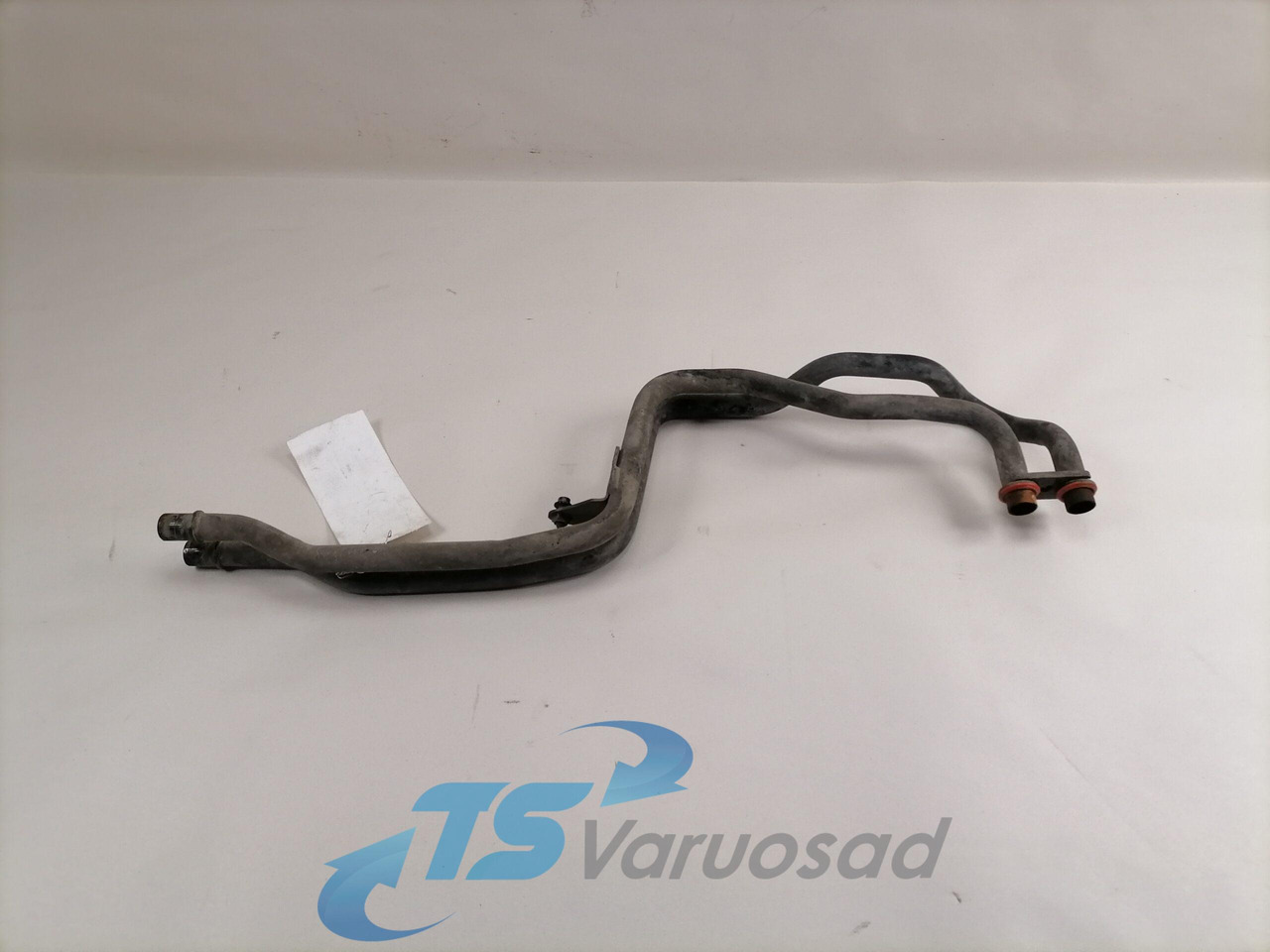 Volvo Salongisoojendus torud 82819703 - 난방/ 환기 트럭 용 : 사진 1 Volvo Salongisoojendus torud 82819703 - 난방/ 환기 트럭 용 : 사진 1