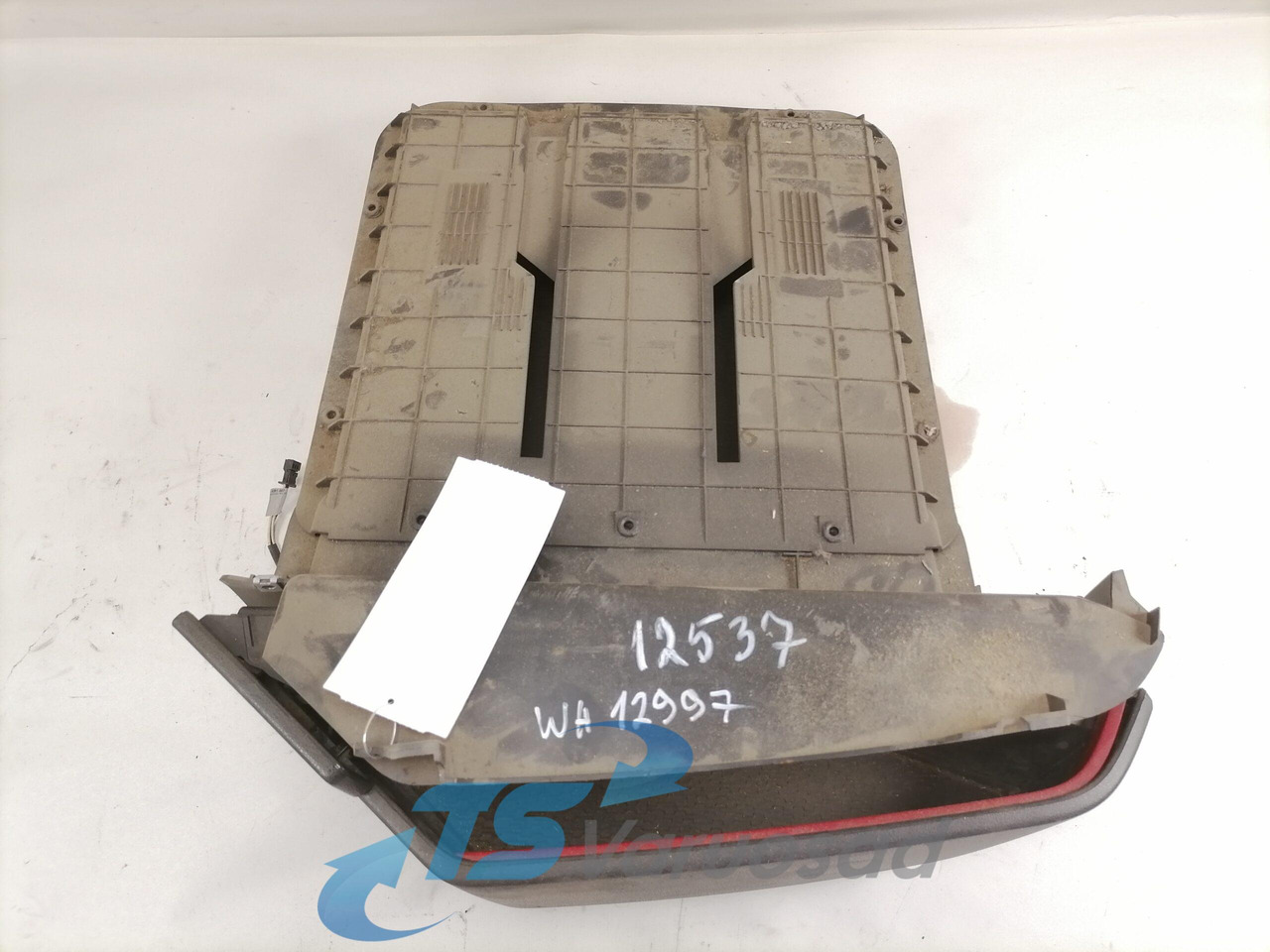 Volvo Volvo panipaik 82303256 - 범용 부품 트럭 용 : 사진 4 Volvo Volvo panipaik 82303256 - 범용 부품 트럭 용 : 사진 4