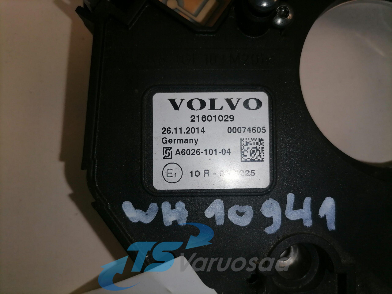 Volvo Volvo rooli lülitite kandur 21601029 - 운전실 트럭 용 : 사진 4 Volvo Volvo rooli lülitite kandur 21601029 - 운전실 트럭 용 : 사진 4