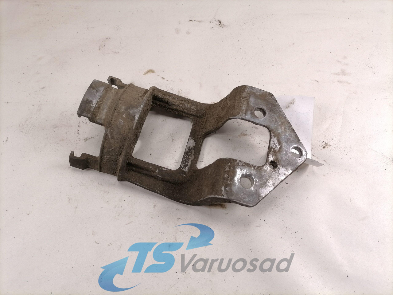 Volvo Volvo roolisüsteemi õlimahuti kandur 21468479 - 스티어링 호스 트럭 용 : 사진 1 Volvo Volvo roolisüsteemi õlimahuti kandur 21468479 - 스티어링 호스 트럭 용 : 사진 1