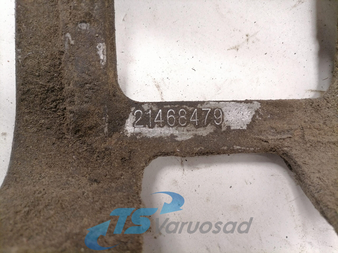Volvo Volvo roolisüsteemi õlimahuti kandur 21468479 - 스티어링 호스 트럭 용 : 사진 3 Volvo Volvo roolisüsteemi õlimahuti kandur 21468479 - 스티어링 호스 트럭 용 : 사진 3