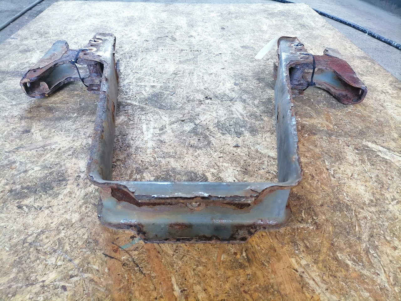 Volvo bracket 20367017 - 에어 서스펜션 트럭 용 : 사진 3 Volvo bracket 20367017 - 에어 서스펜션 트럭 용 : 사진 3