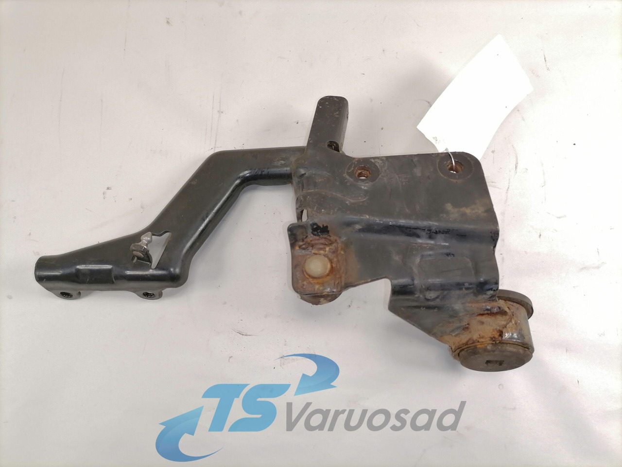 Volvo lower grille carrier hinge 20545094 - 그릴 트럭 용 : 사진 2 Volvo lower grille carrier hinge 20545094 - 그릴 트럭 용 : 사진 2