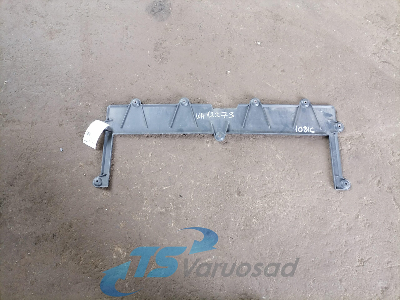 Volvo plastic 82153140 - 그릴 트럭 용 : 사진 2 Volvo plastic 82153140 - 그릴 트럭 용 : 사진 2