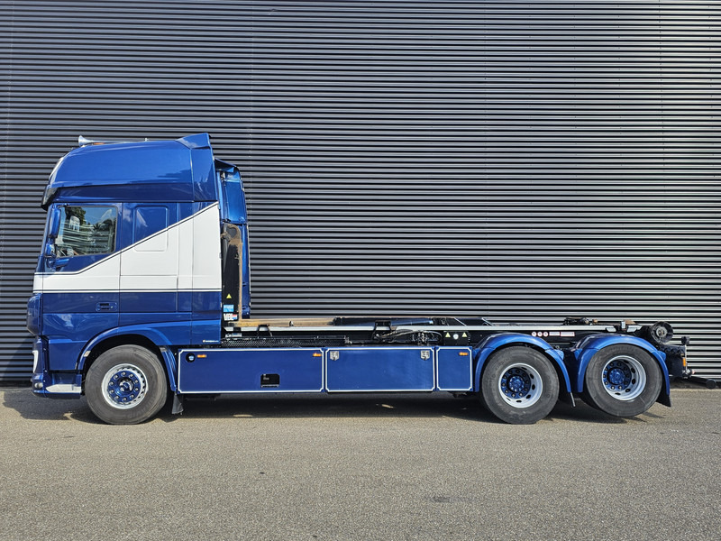 DAF XF 530 SSC 6x2 VDL HOOKLIFT 660 cm - 후크 리프트 트럭 : 사진 4 DAF XF 530 SSC 6x2 VDL HOOKLIFT 660 cm - 후크 리프트 트럭 : 사진 4
