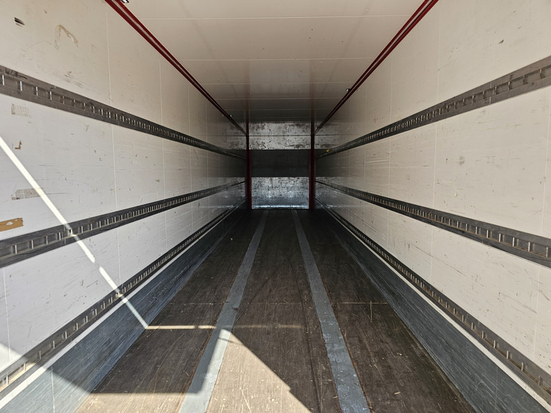 KEL-BERG LAADKLEP / STUUR AS / LIFT AS / KOFFER - 밀폐형 박스 세미 트레일러 : 사진 4 KEL-BERG LAADKLEP / STUUR AS / LIFT AS / KOFFER - 밀폐형 박스 세미 트레일러 : 사진 4