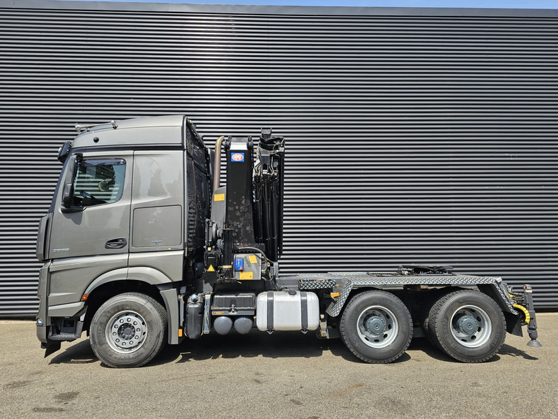 트랙터 유닛 Mercedes-Benz Arocs 2658 6x4 / HMF 40 t/m - 21.3 mtr / WINCH : 사진 12