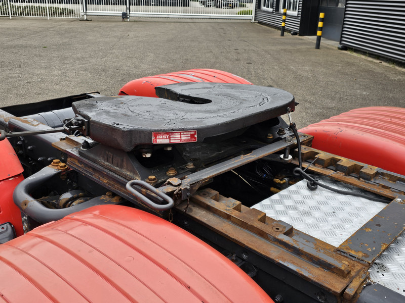 트랙터 유닛 Scania R 164.580 8x4-4 / 150T / MANUAL / RETARDER / BIG AXLE : 사진 15 트랙터 유닛 Scania R 164.580 8x4-4 / 150T / MANUAL / RETARDER / BIG AXLE : 사진 15