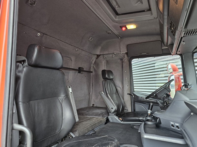 트랙터 유닛 Scania R 164.580 8x4-4 / 150T / MANUAL / RETARDER / BIG AXLE : 사진 10 트랙터 유닛 Scania R 164.580 8x4-4 / 150T / MANUAL / RETARDER / BIG AXLE : 사진 10