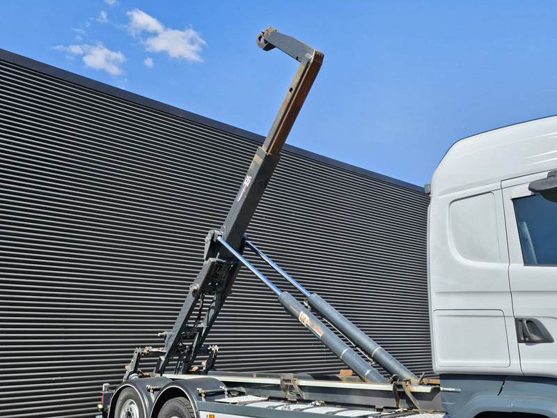 Scania R450 6x2*4 / EURO 6 / VDL HOOKLIFT - 후크 리프트 트럭 : 사진 4 Scania R450 6x2*4 / EURO 6 / VDL HOOKLIFT - 후크 리프트 트럭 : 사진 4