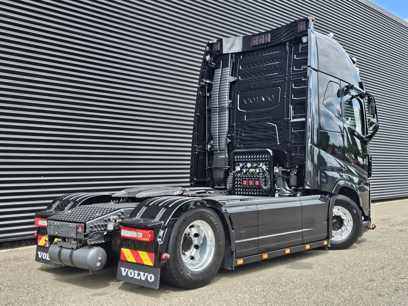 Volvo FH 16.650 4x2 / XL / FULL AIR / RETARDER / I PARK COOL / - 트랙터 유닛 : 사진 4 Volvo FH 16.650 4x2 / XL / FULL AIR / RETARDER / I PARK COOL / - 트랙터 유닛 : 사진 4