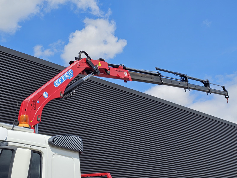 Volvo FM 330 4x2 / EFFER 12.5 t/m CRANE / KRAN - 크레인 트럭 : 사진 2 Volvo FM 330 4x2 / EFFER 12.5 t/m CRANE / KRAN - 크레인 트럭 : 사진 2