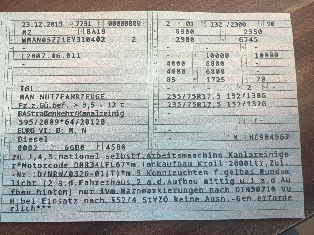 MAN 10.180 Saug & Druck & Spülwagen & Funk Euro 6 MAN 10.180 Saug & Druck & Spülwagen - 진공 흡입 트럭 : 사진 3 MAN 10.180 Saug & Druck & Spülwagen & Funk Euro 6 MAN 10.180 Saug & Druck & Spülwagen - 진공 흡입 트럭 : 사진 3