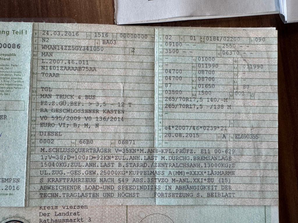 MAN 12.250 4X2 Koffer LBW Klima Diff.Sperre AHK MAN 12.250 4X2 Koffer LBW Klima Diff.Sperre AHK - 박스 트럭 : 사진 2 MAN 12.250 4X2 Koffer LBW Klima Diff.Sperre AHK MAN 12.250 4X2 Koffer LBW Klima Diff.Sperre AHK - 박스 트럭 : 사진 2