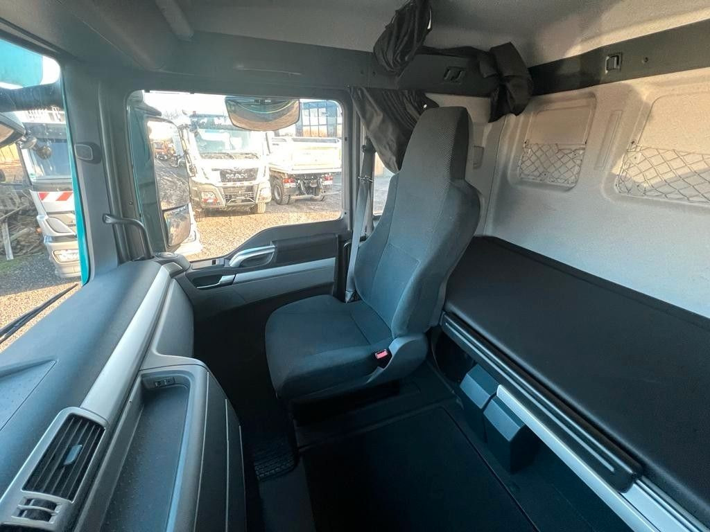 MAN 26.400 6x2 BDF | AC | Navi | Tip Top Zustand! MAN 26.400 6x2 BDF | AC | Navi | Tip Top Zustand! - 컨테이너 운반 장치/ 스와프 보디 트럭 : 사진 5 MAN 26.400 6x2 BDF | AC | Navi | Tip Top Zustand! MAN 26.400 6x2 BDF | AC | Navi | Tip Top Zustand! - 컨테이너 운반 장치/ 스와프 보디 트럭 : 사진 5