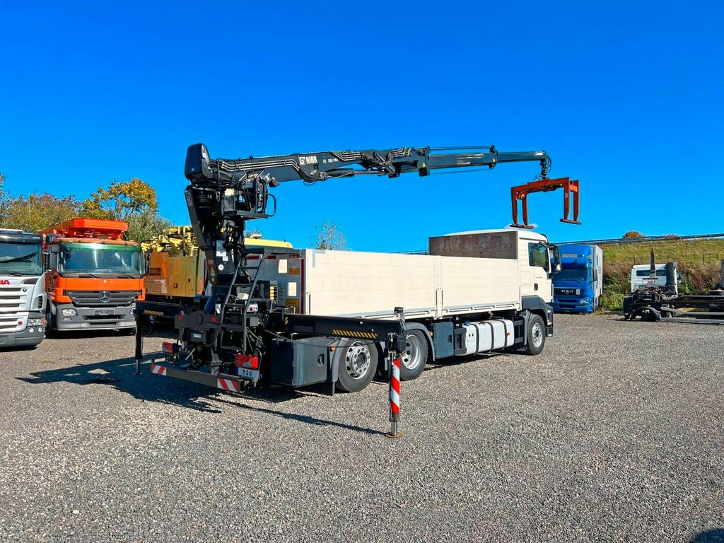 MAN 26.480 6X2 Baustoff mit Kran HIAB Top Zustand - 크레인 트럭, 드롭사이드/ 플랫베드 트럭 : 사진 1 MAN 26.480 6X2 Baustoff mit Kran HIAB Top Zustand - 크레인 트럭, 드롭사이드/ 플랫베드 트럭 : 사진 1
