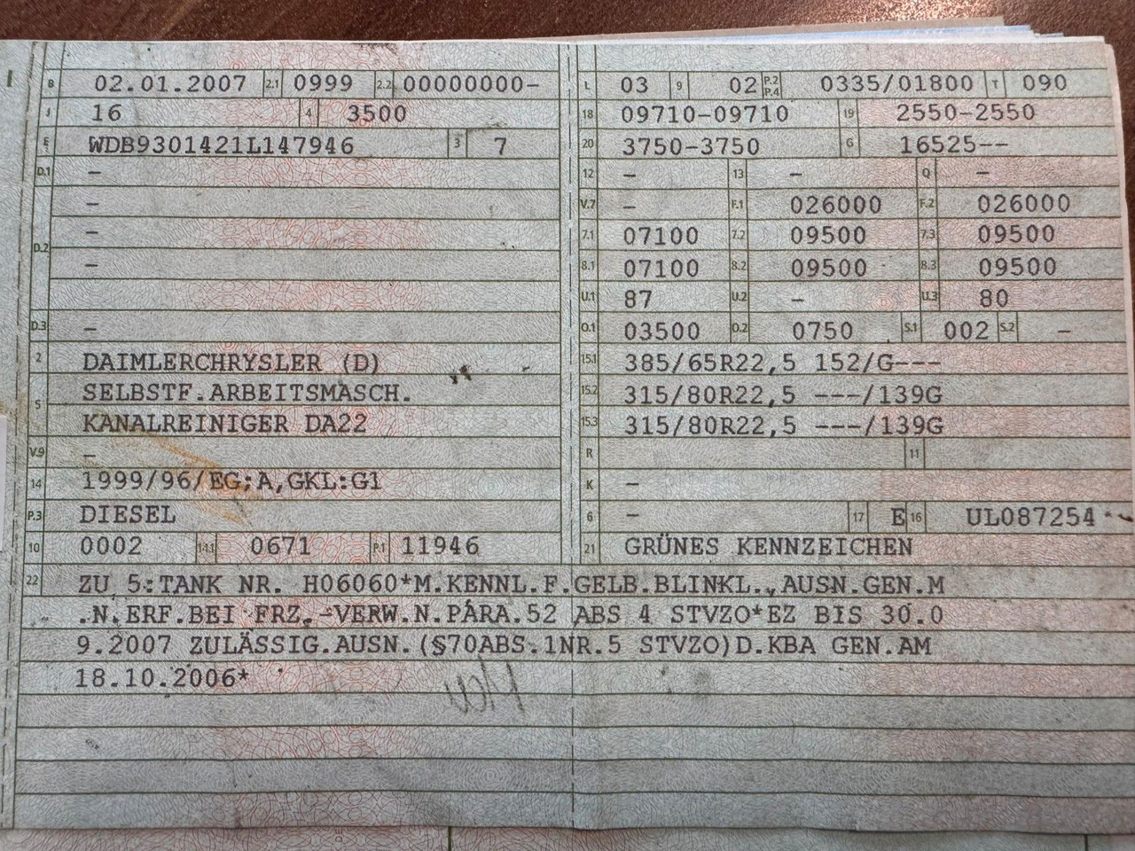 Mercedes-Benz 2646 6X4 Hellmers Saug Druck Spülwagen Retarder - 진공 흡입 트럭 : 사진 3 Mercedes-Benz 2646 6X4 Hellmers Saug Druck Spülwagen Retarder - 진공 흡입 트럭 : 사진 3