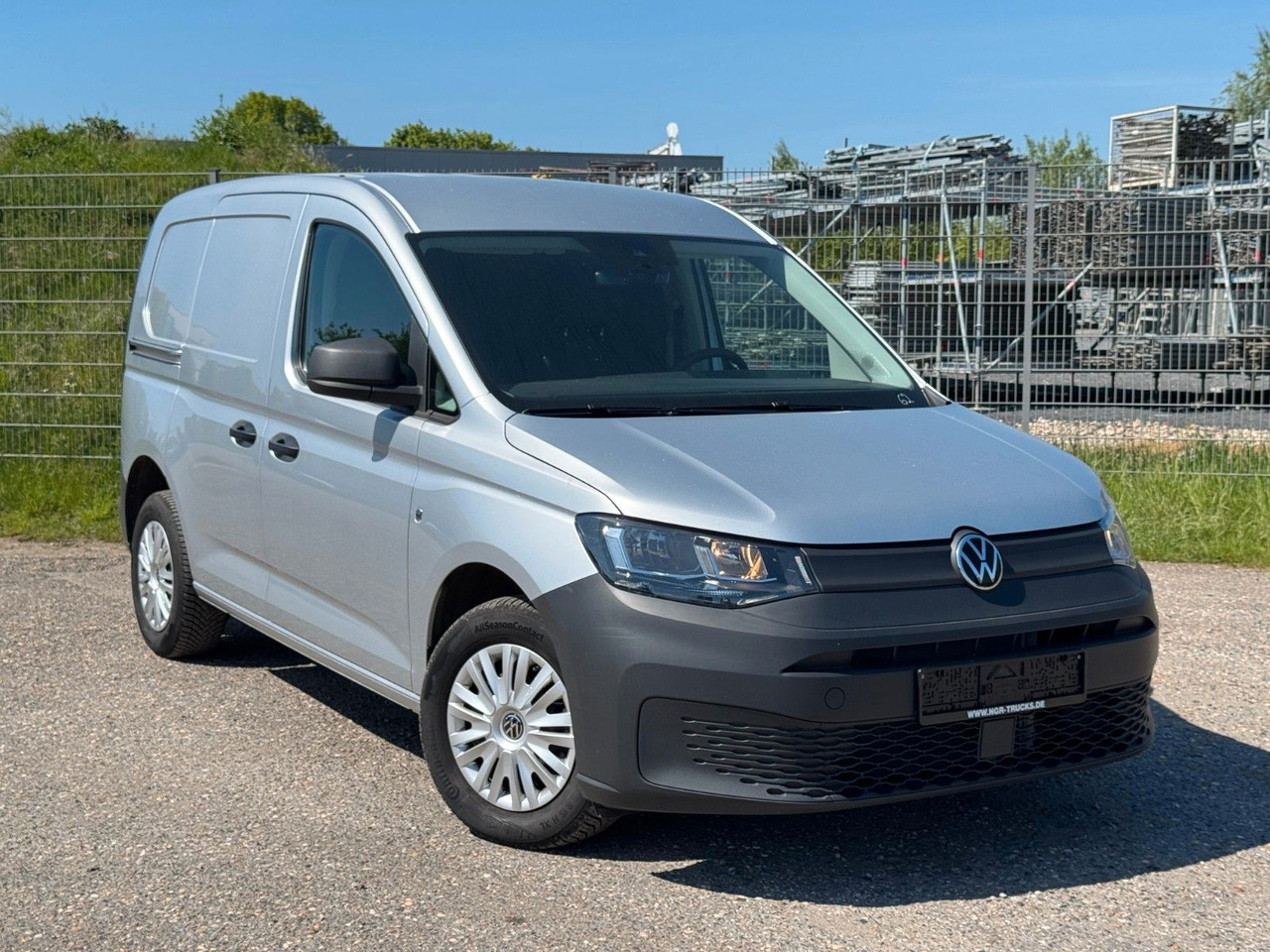Volkswagen Caddy 4x2 | Klima | AHK | PDC | Spurhalteass. - 승합차 : 사진 1 Volkswagen Caddy 4x2 | Klima | AHK | PDC | Spurhalteass. - 승합차 : 사진 1